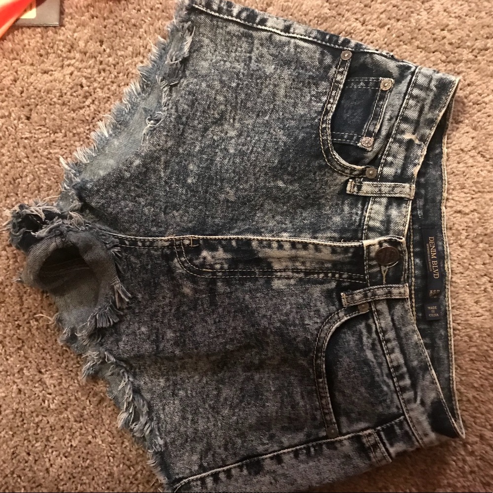Jean shorts! Denim blvd